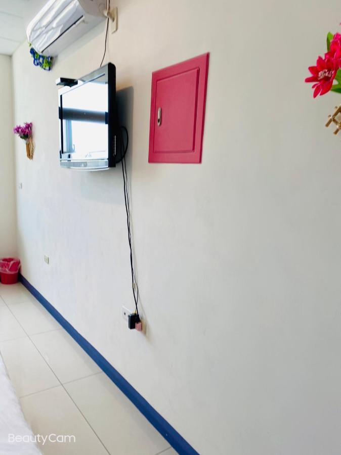 Ferienwohnung Aliyah阿利亞 Huwei Exterior foto